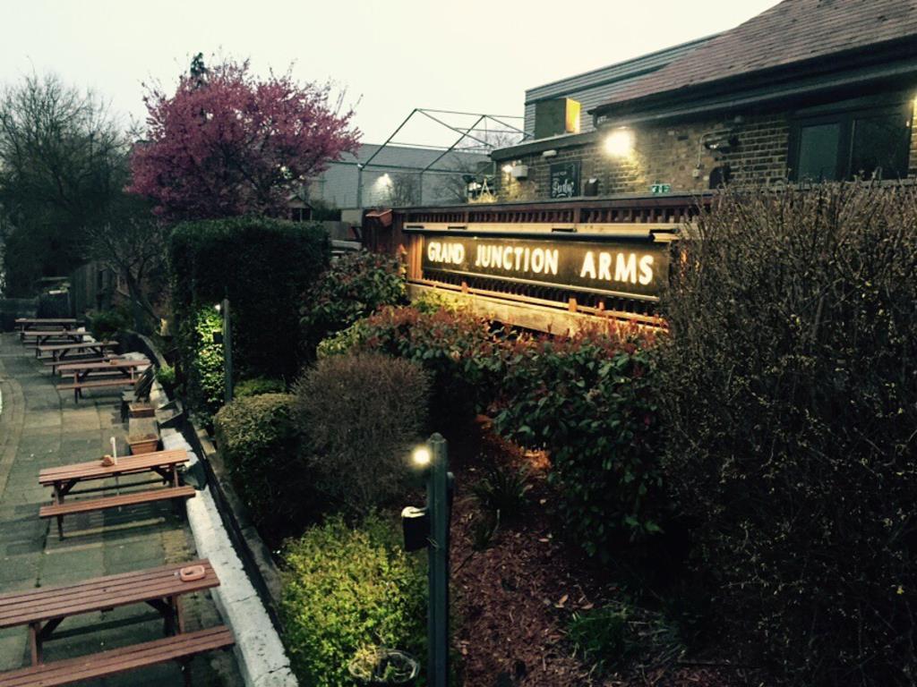 Grand Junction Arms Ξενοδοχείο Λονδίνο Εξωτερικό φωτογραφία